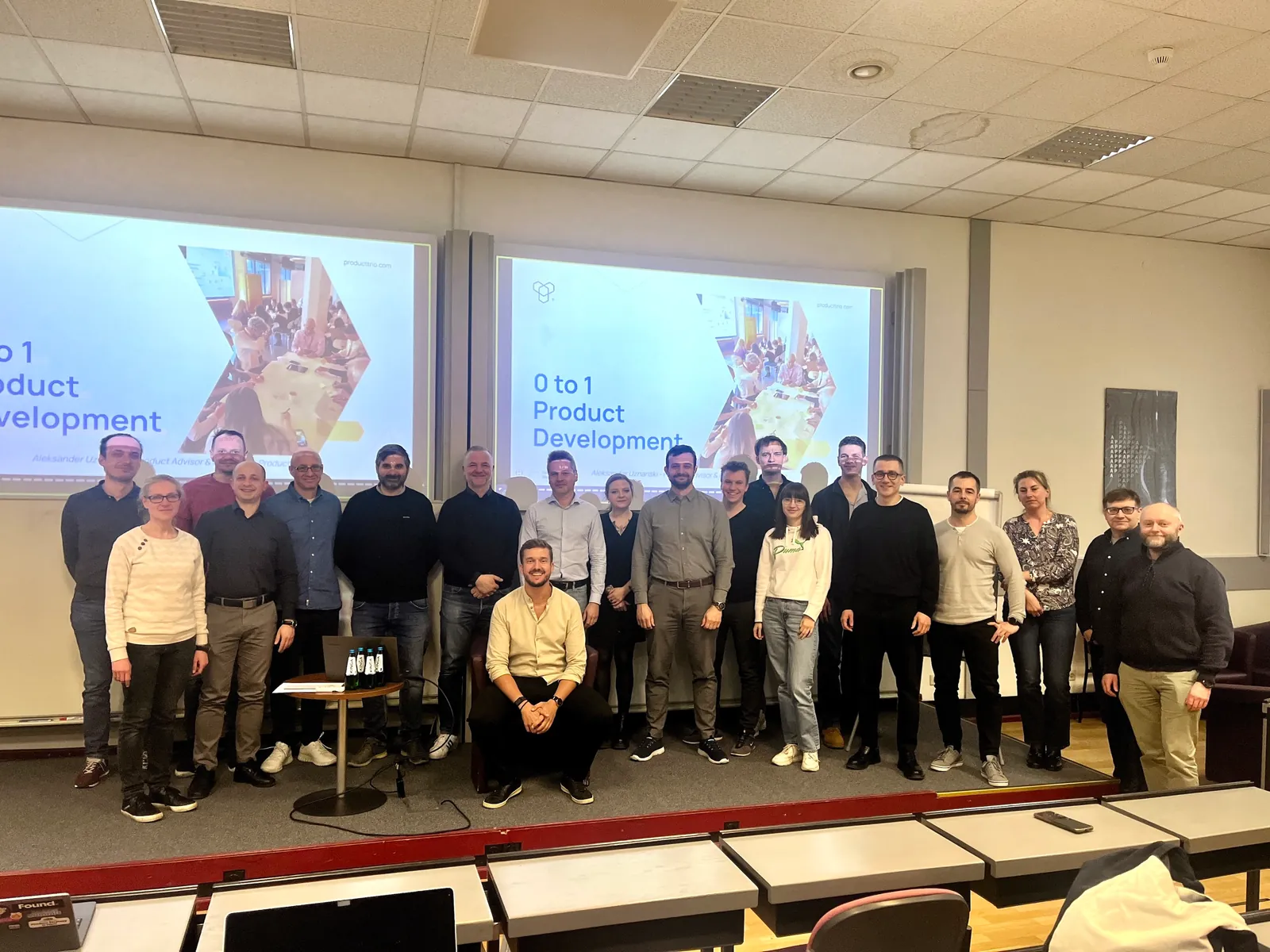 Founders at a 0-to-1 product development workshop